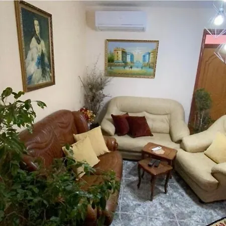 Terracotta House דירה