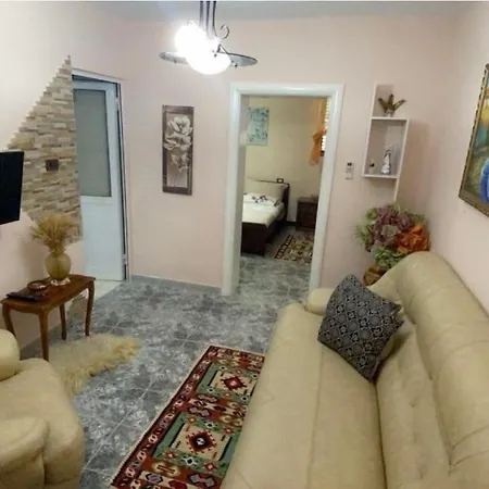דירה Terracotta House *